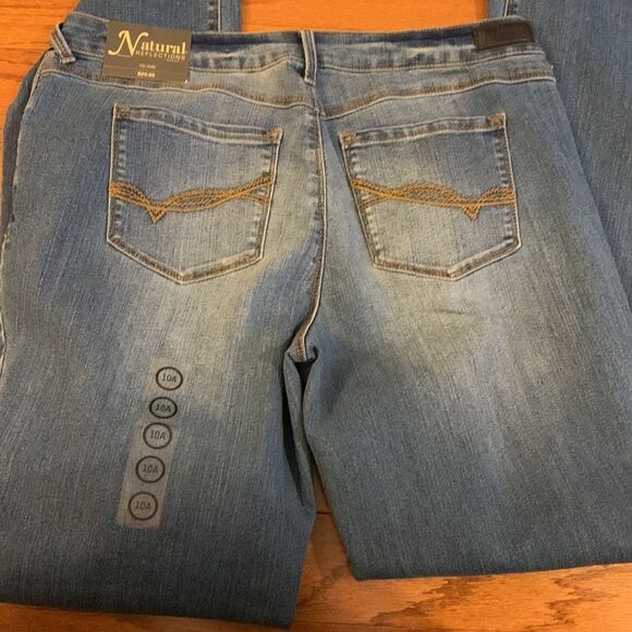 Natural Reflections size 10 average NWT denim jeans - Picture 2 of 9